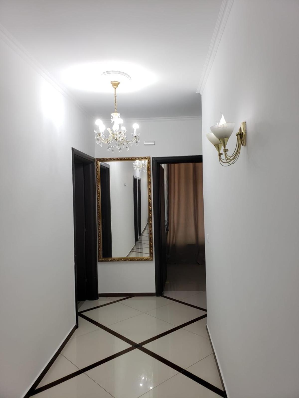 Royal 3*